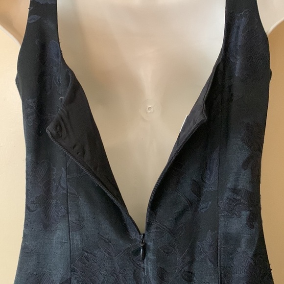 Moda International black brocade sheath dress size 2 - Picture 6 of 10